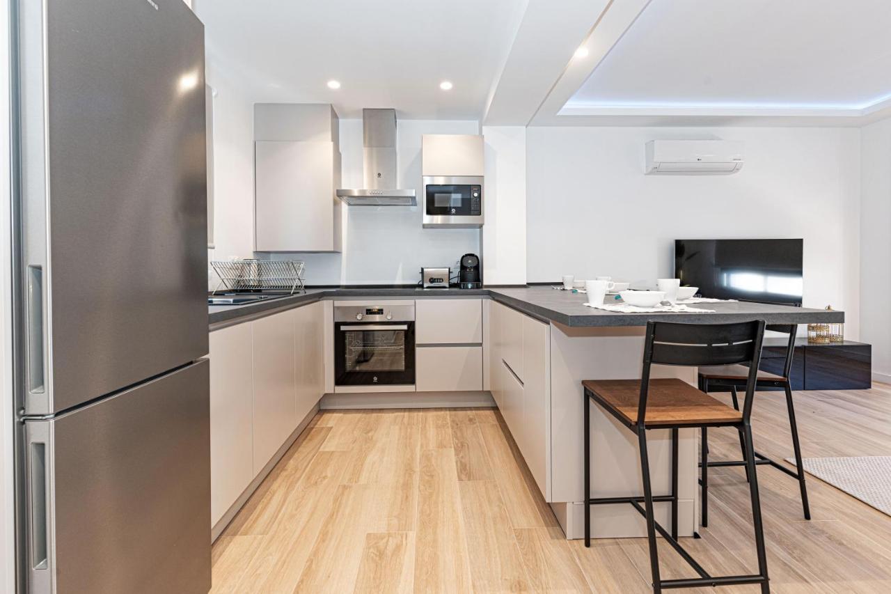 Acogedor Apartamento En Estepona Centro By Rent Me Exterior photo