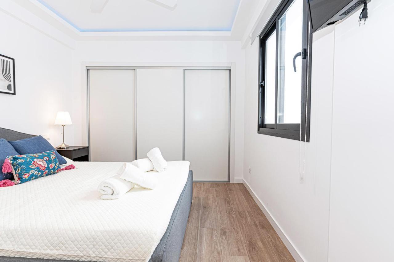 Acogedor Apartamento En Estepona Centro By Rent Me Exterior photo